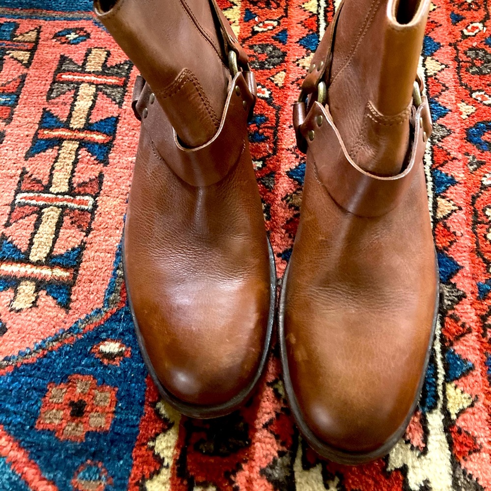 Frye boots. Size 8.5 NWT